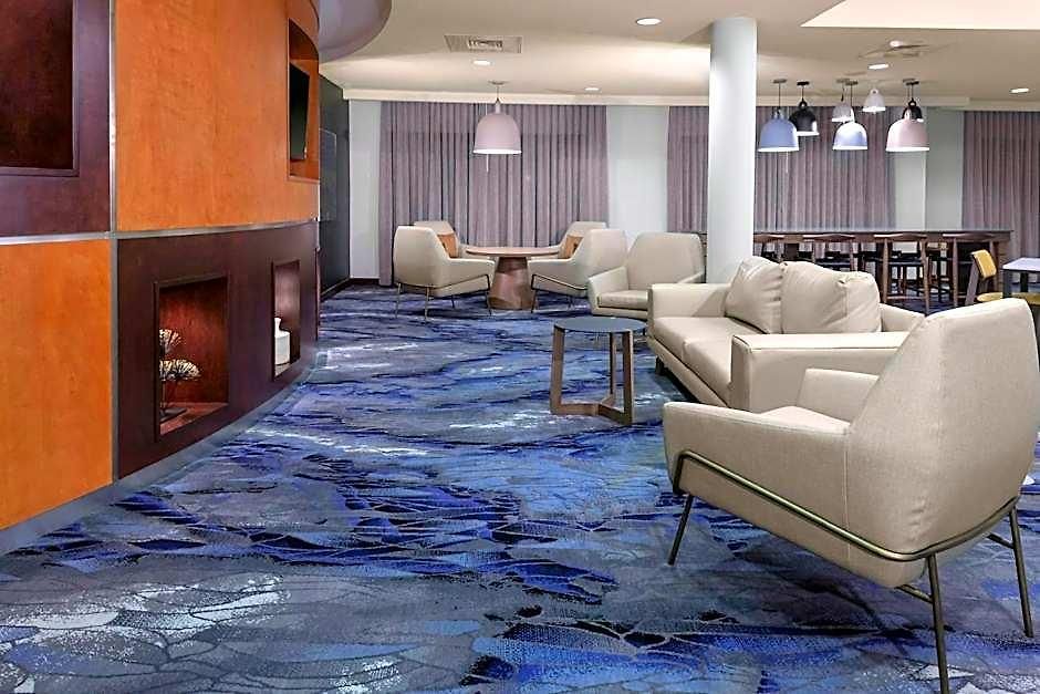 Fairfield & By Marriott Matthews Hotel 3*