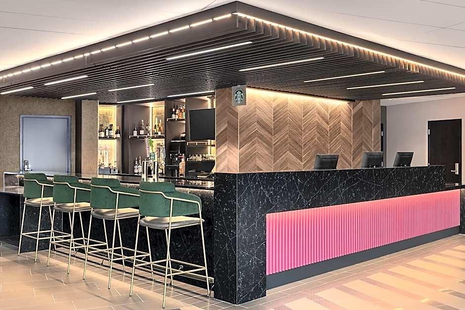 Hyatt Place Downtown 3*