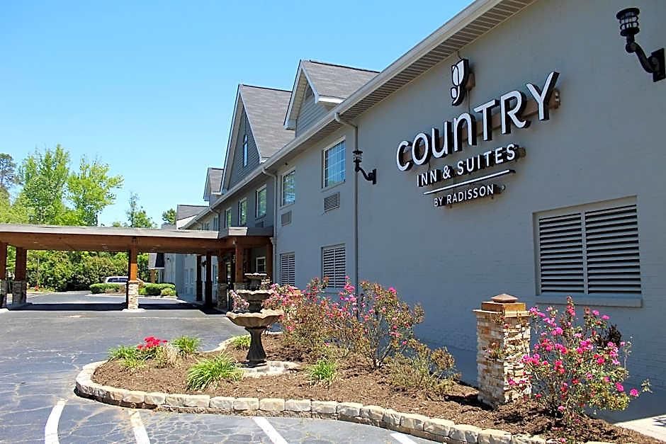 Country & By Radisson, I-85 Airport, Nc 3*