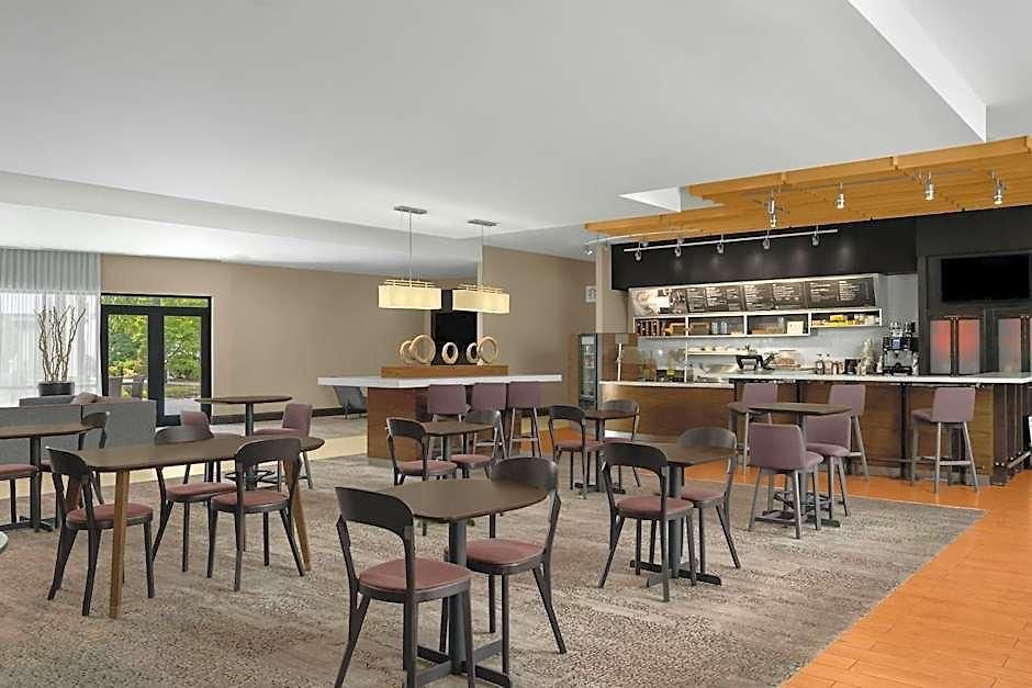 Courtyard Airport North Hotel Charlotte