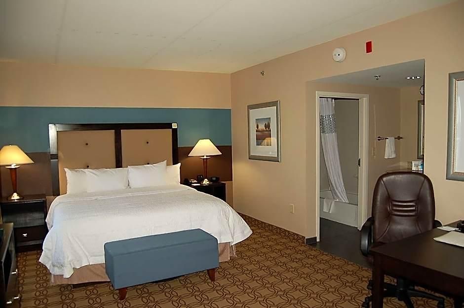Hampton & Charlotte-airport 3* Charlotte
