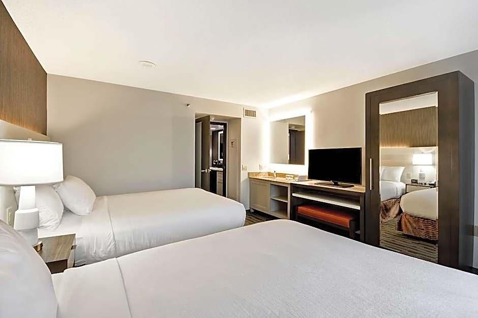 Embassy Hotel Charlotte