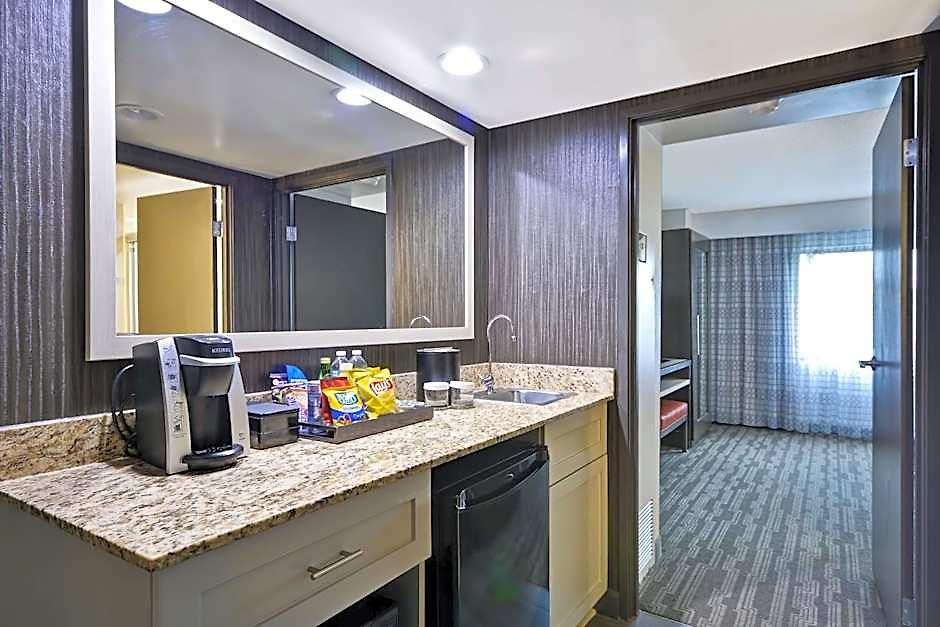 Hotel Embassy 3*