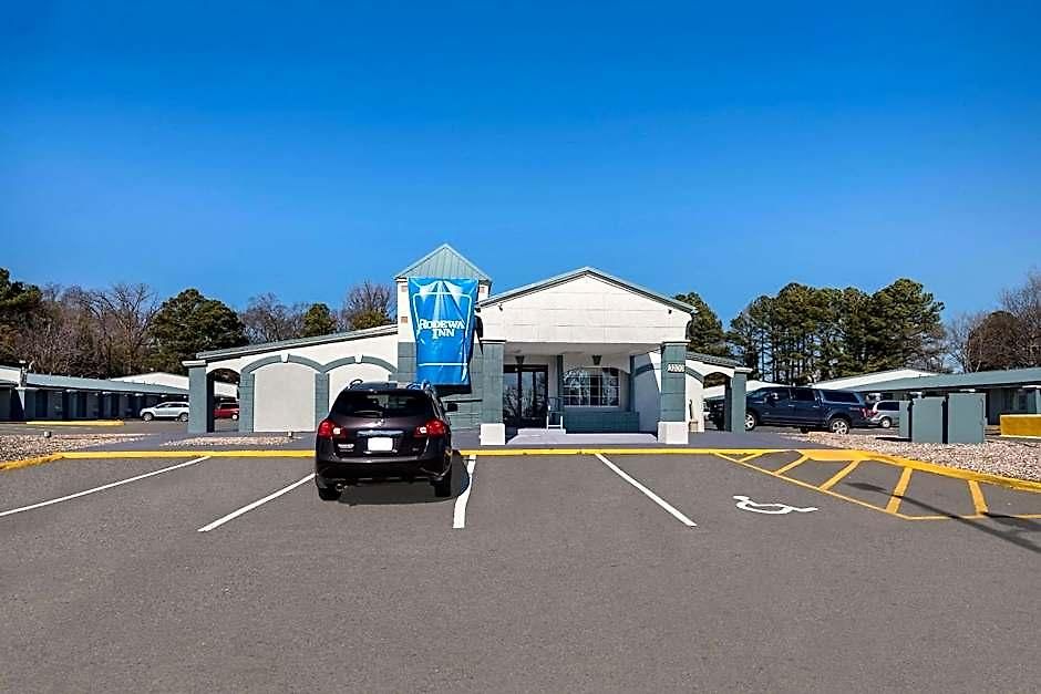 Rodeway Airport Area Inn Charlotte