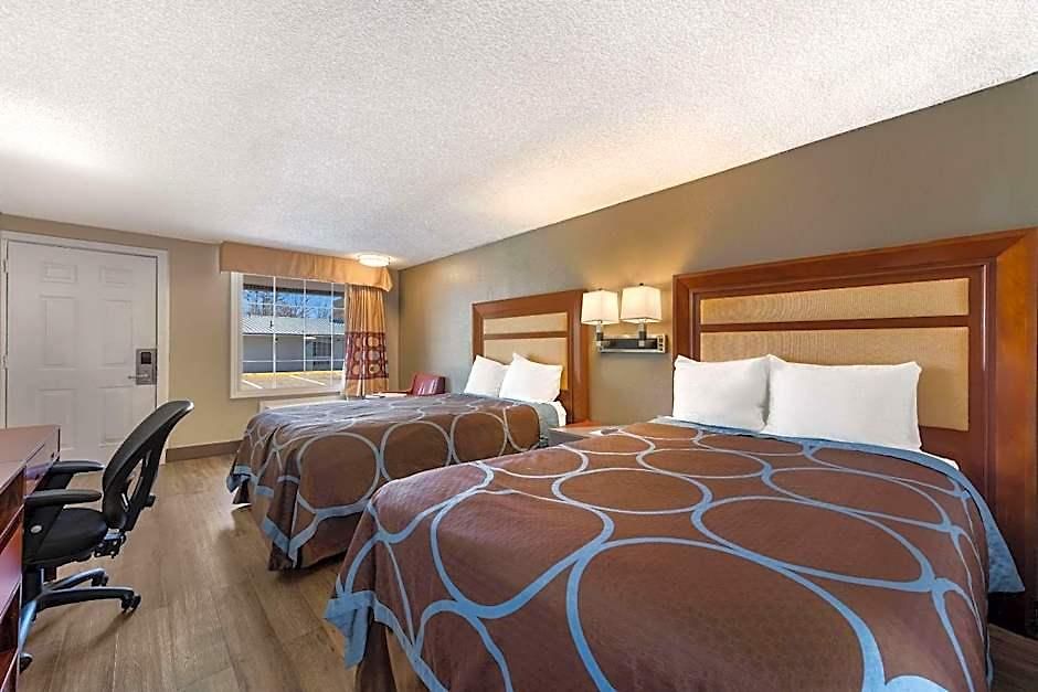 Rodeway Airport Area 4*