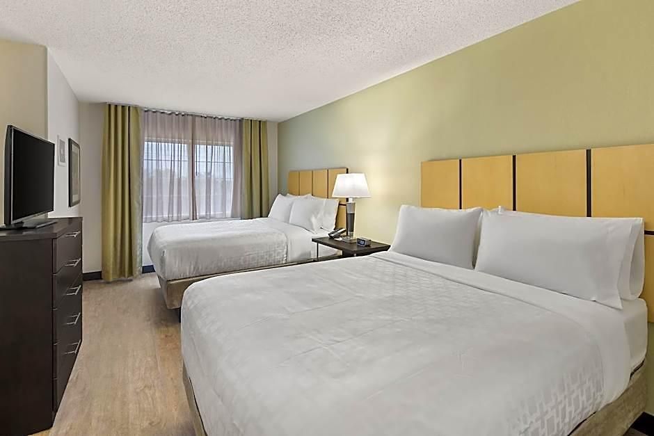 Candlewood - - Arrowood By Ihg Hotel 2*