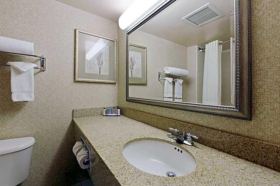 Wingate By Wyndham Airport Hotel Charlotte
