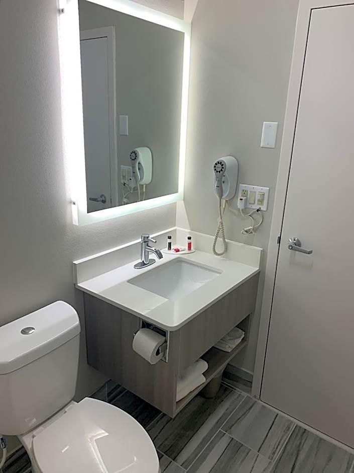 Hotel Microtel By Wyndham Airport Charlotte