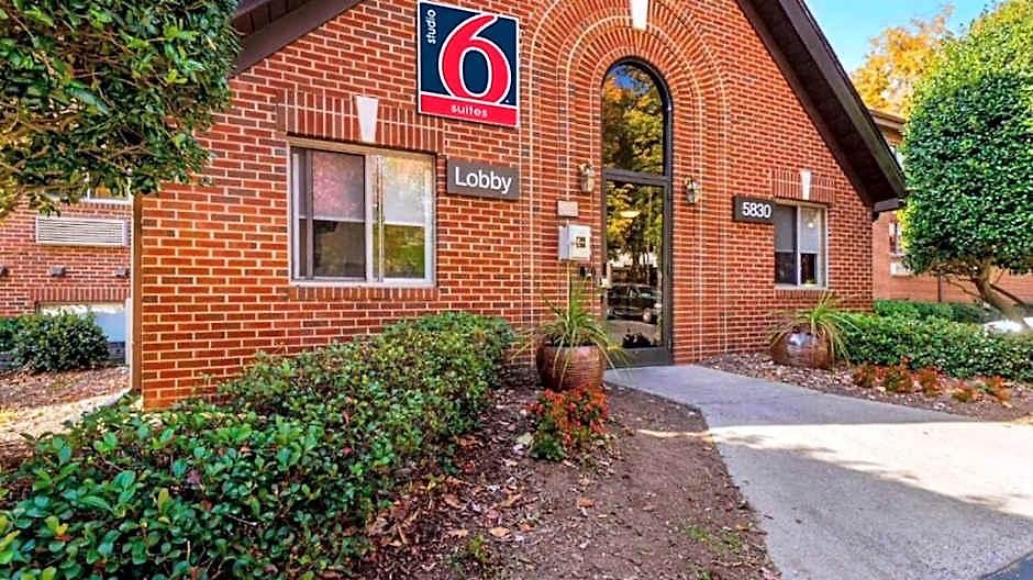6 Charlotte, Nc - Tyvola Rd Executive Park 2* Charlotte