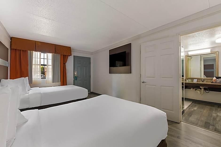 Quality & Airport Hotel Charlotte
