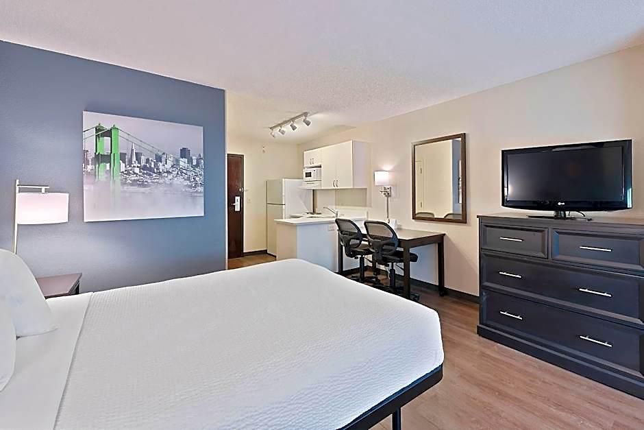 Extended America Select - - Tyvola Rd Charlotte