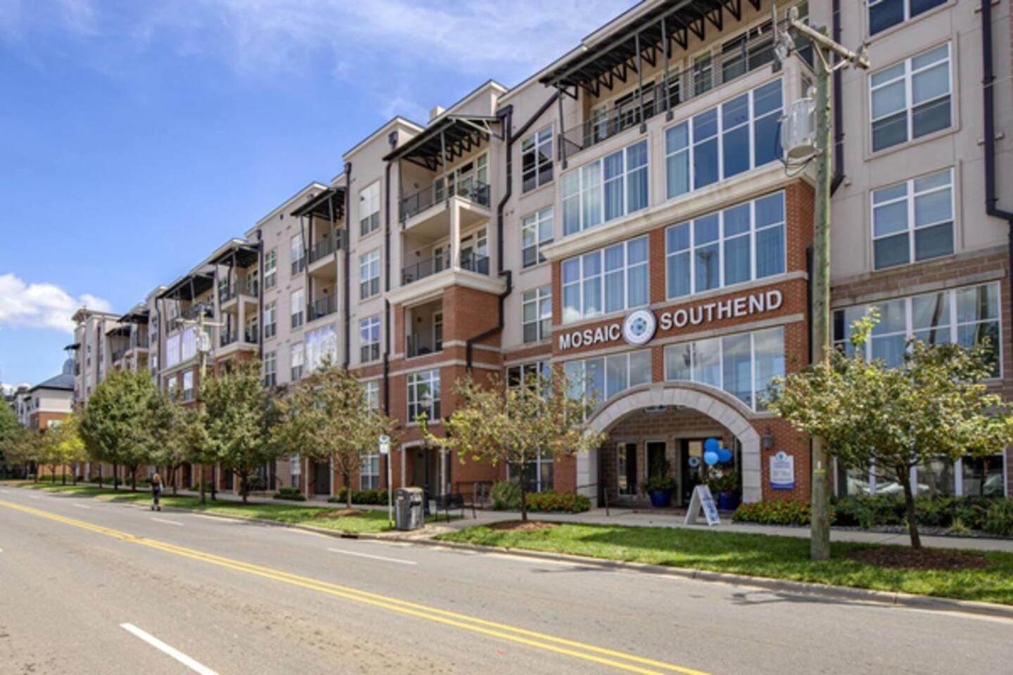 League Flats South End On South College Street Apartment Charlotte