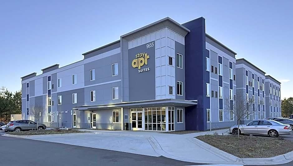 Stayapt North 4*