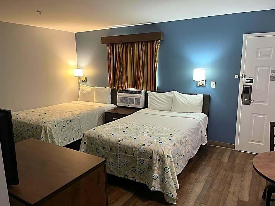 Suburban - Ballantyne Charlotte