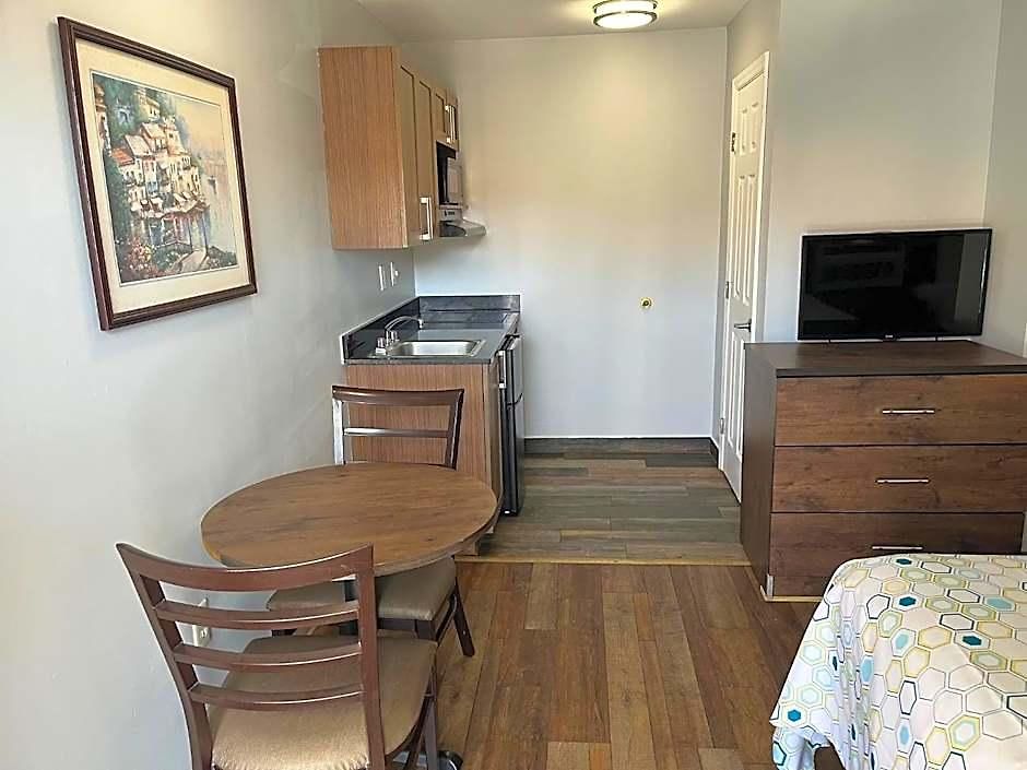 Suburban - Ballantyne 3* Charlotte