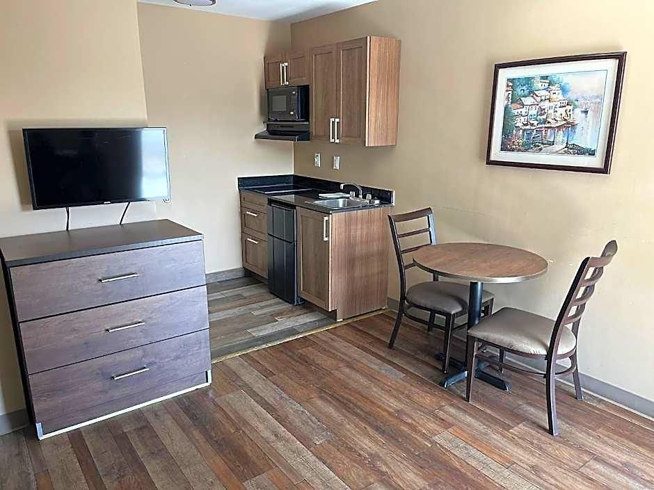 Hotel Suburban - Ballantyne 3*