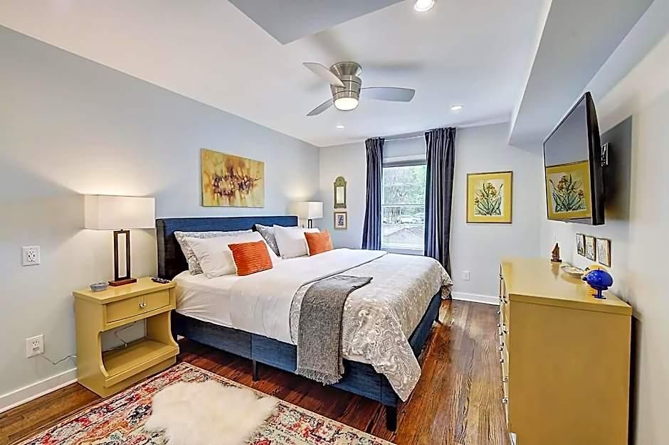Aparthotel The Collection Clt: 510 Queens