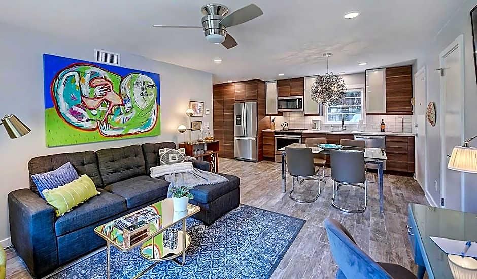 The Collection Clt: 510 Queens Charlotte