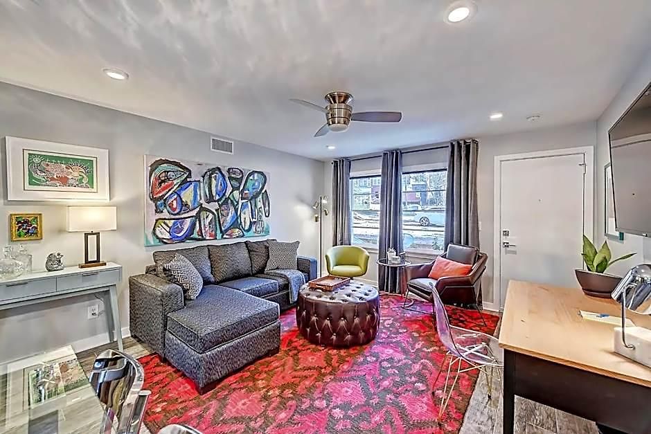 Aparthotel The Collection Clt: 510 Queens Charlotte
