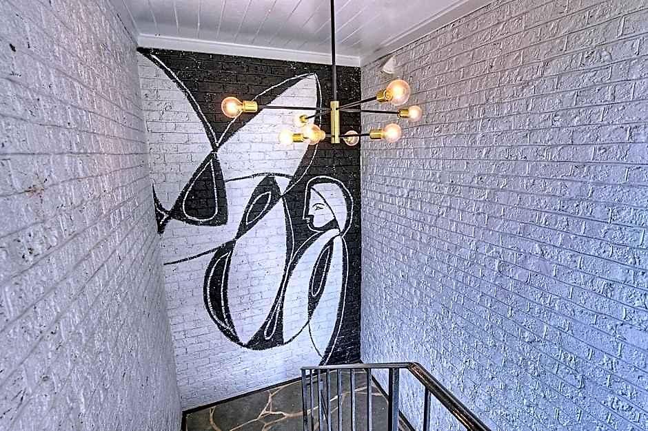 The Collection Clt: 510 Queens Charlotte