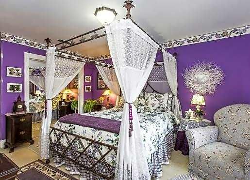 Matthews Manor 4* Charlotte