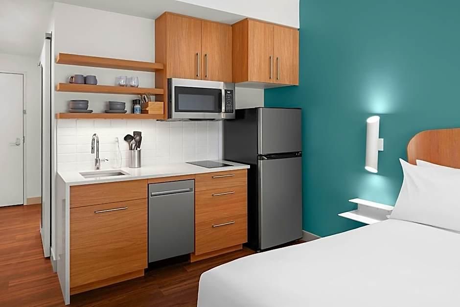 Hotel Element By Marriott Uptown