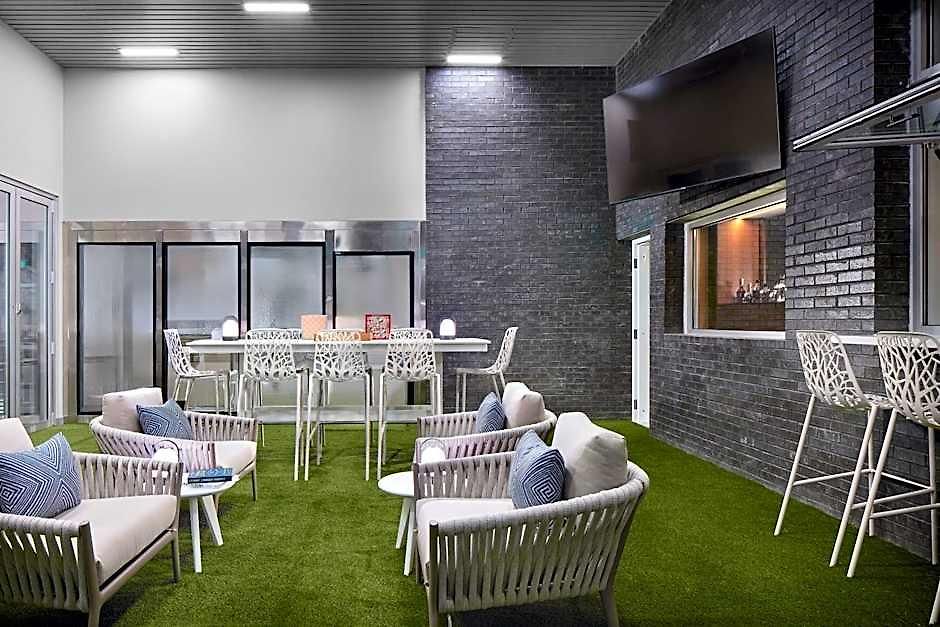 Hotel Element By Marriott Uptown Charlotte