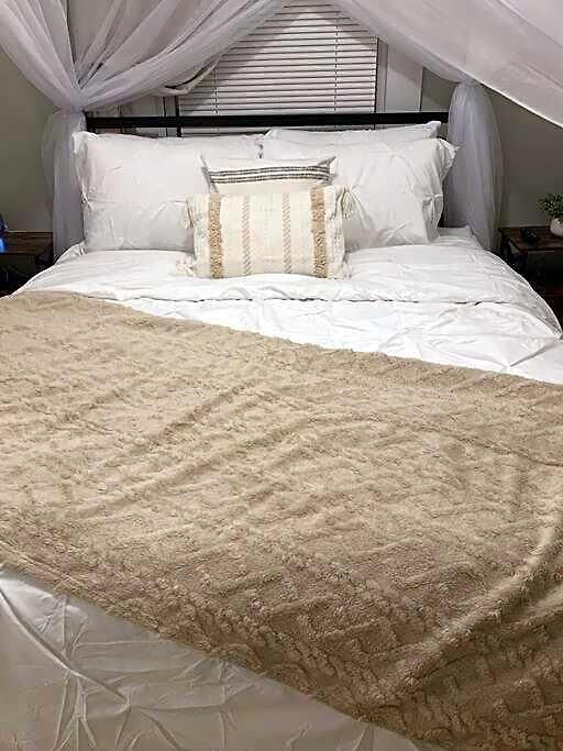 Be Our Guest Boho 2.0 Apartment *