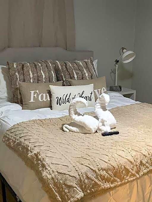 Be Our Guest Boho 2.0 Apartment Charlotte