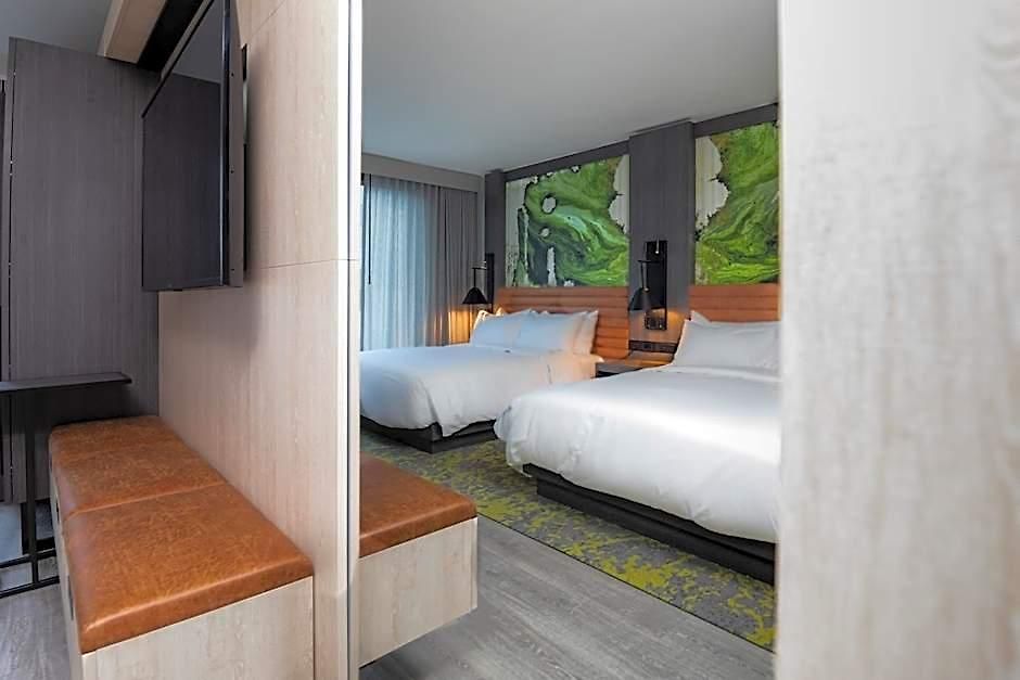 Hyatt Centric Southpark Hotel 4*