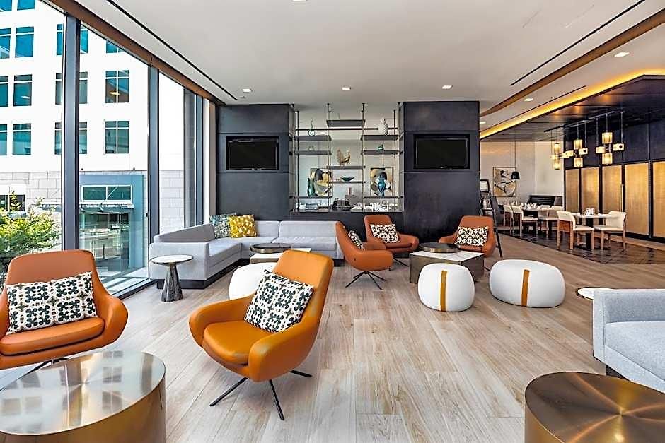 Hyatt Centric Southpark 4*
