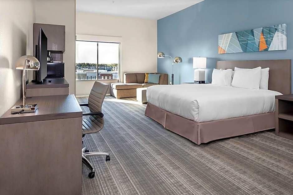 Hotel Hyatt House Rea Farms 3*