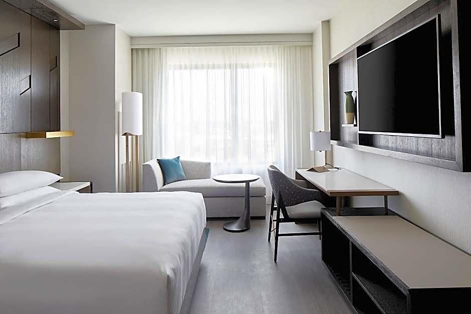 Unc Marriott & Conference Center