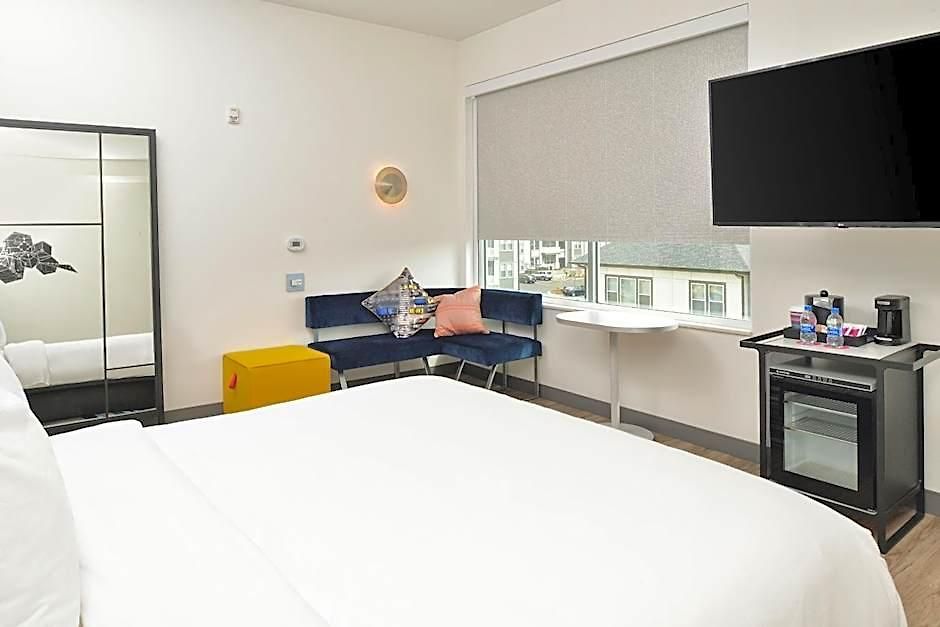 Aloft By Marriott Airport 3*