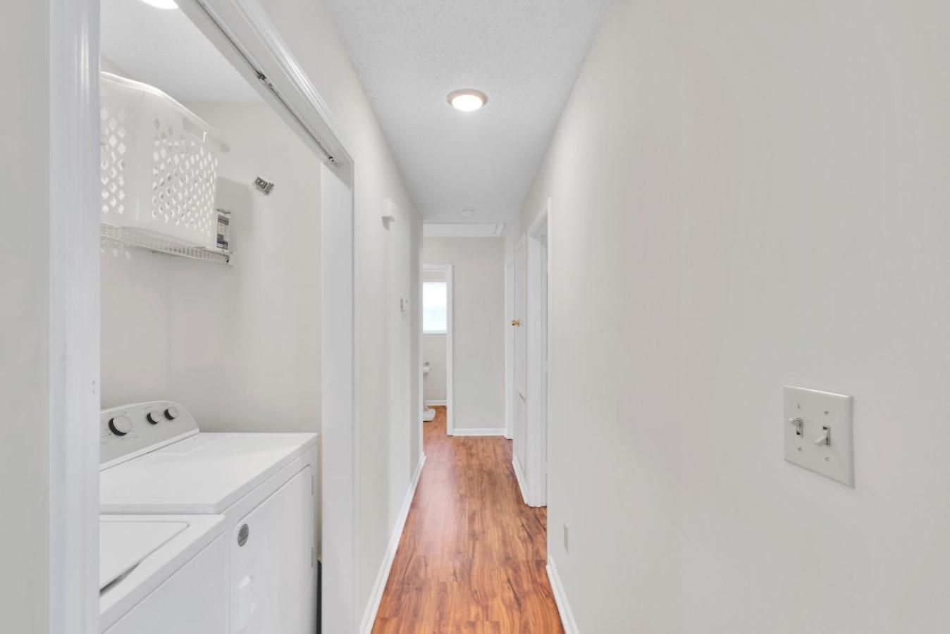 Fenced-yard 3br Near Clt & Hospitals - Dog-friendly - Grill Holiday home