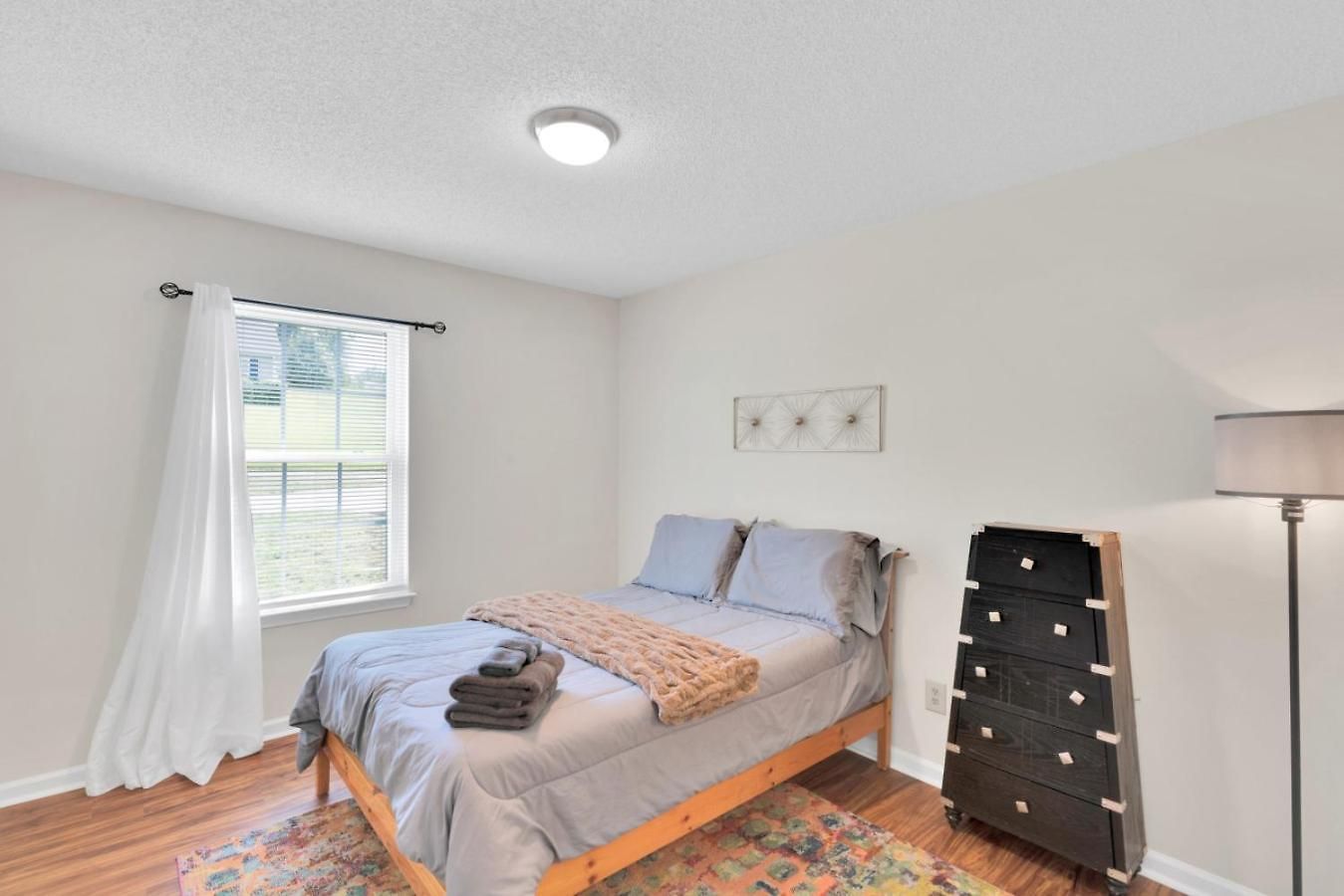 Holiday home Fenced-yard 3br Near Clt & Hospitals - Dog-friendly - Grill Charlotte
