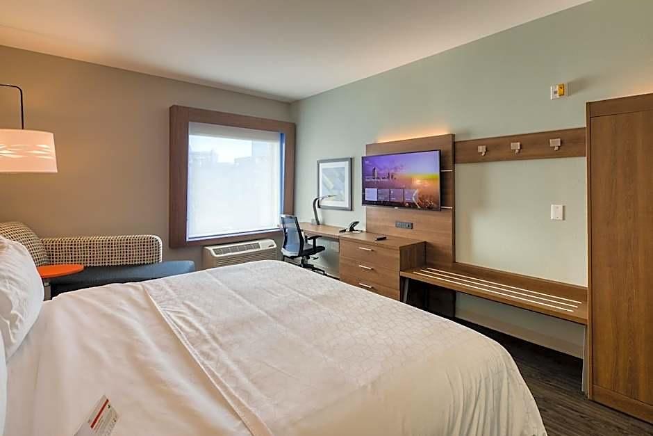 Express & - - South End By Ihg Hotel