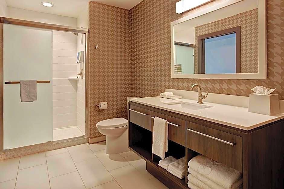 Home2 By Hilton Uptown 3* Charlotte