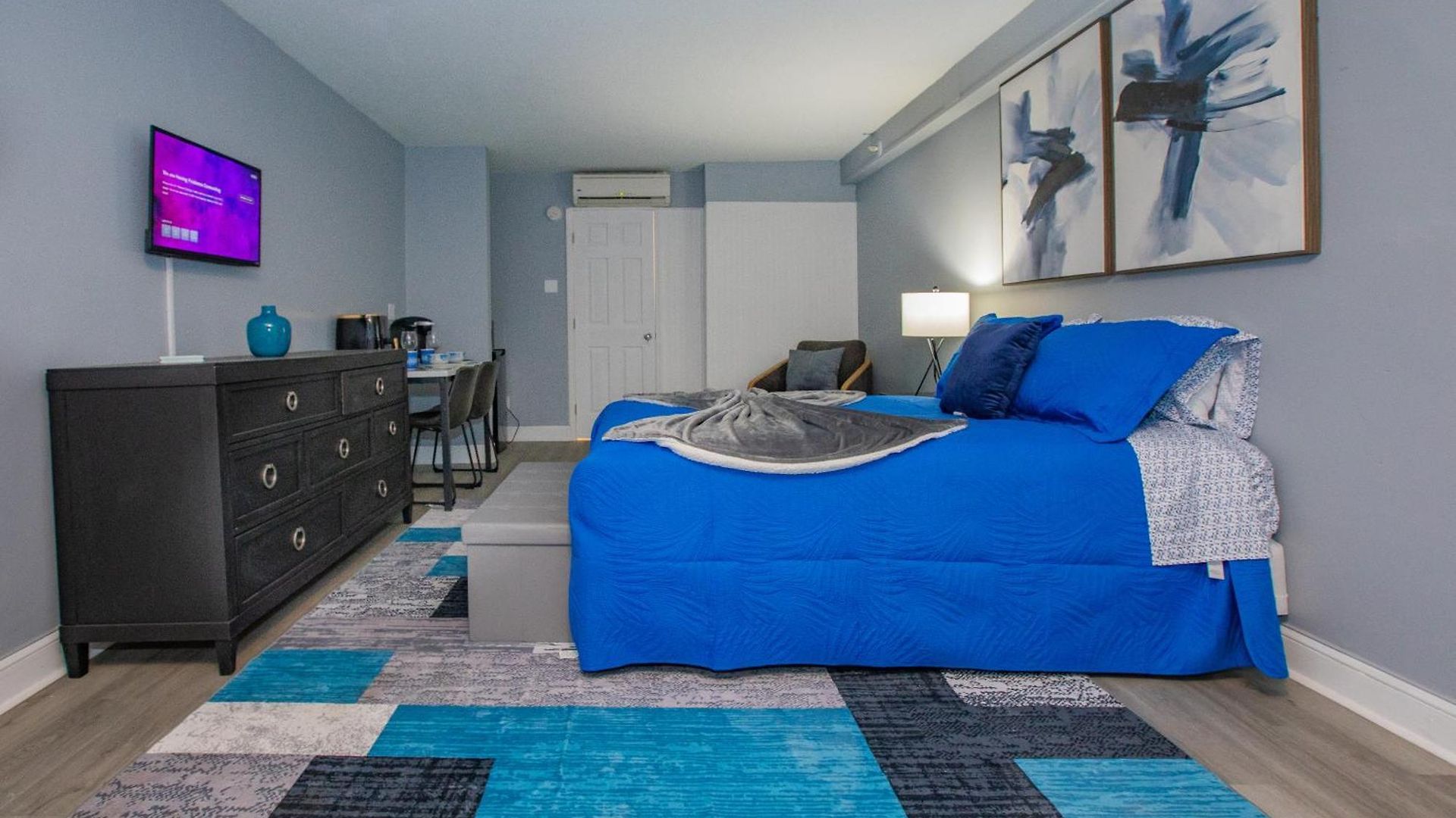 Apartment Lux Mins To 