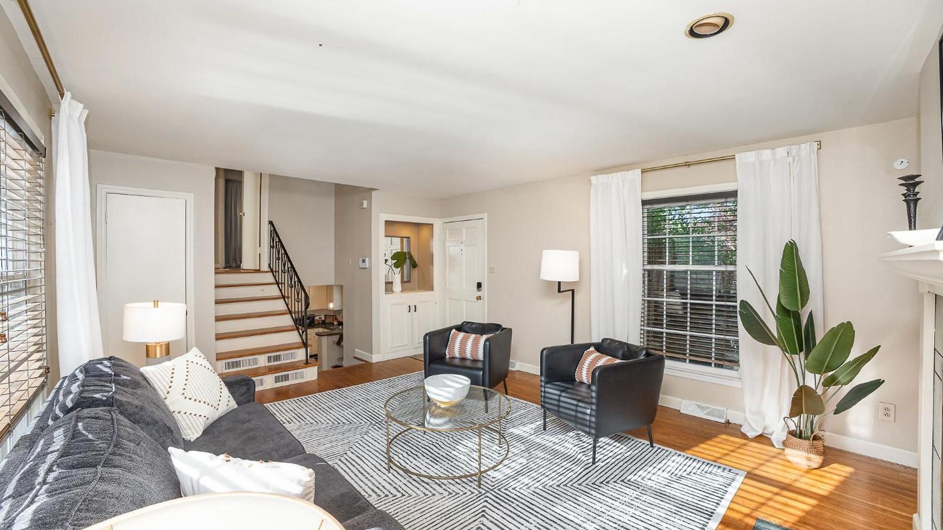 Close 2 Southpark Pet Friendly W Fenced-in Yard Holiday home