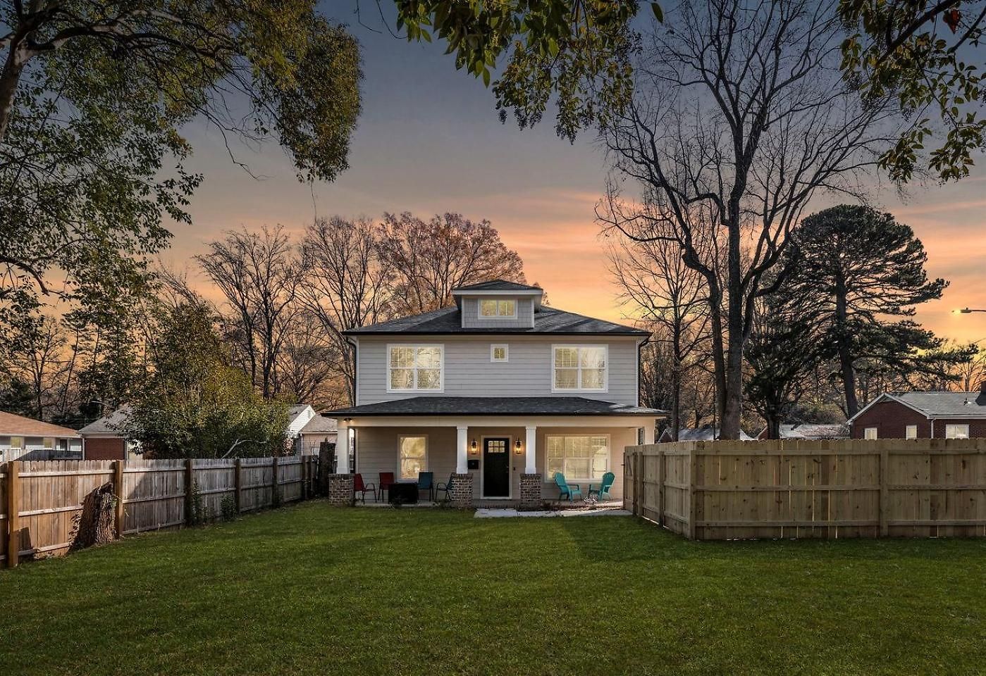 Vibrant Urban Vacation Oasis Near Catawba River In North Carolina * Charlotte