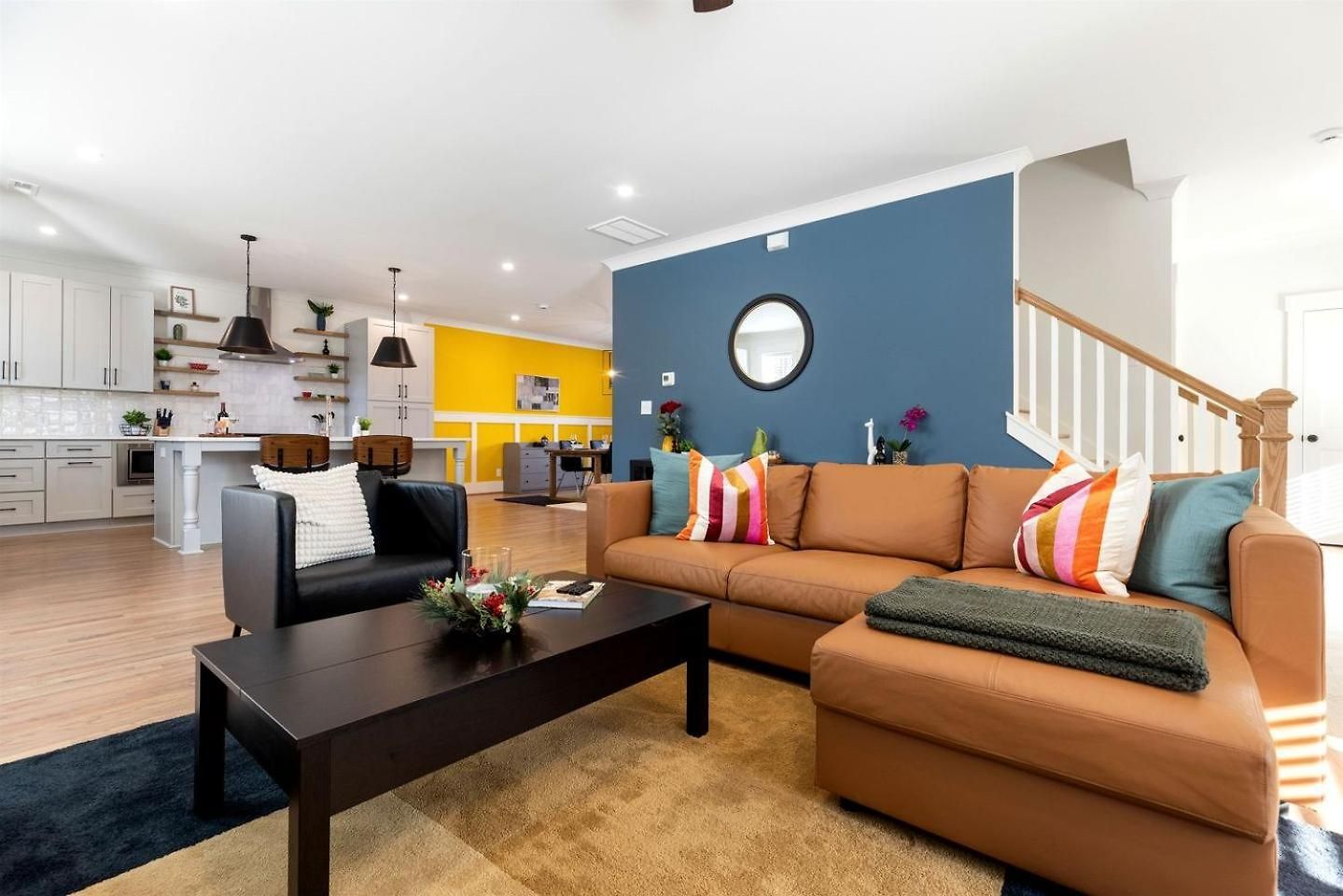 Luminous Urban Vacation Haven Near Catawba River In North Carolina * Charlotte