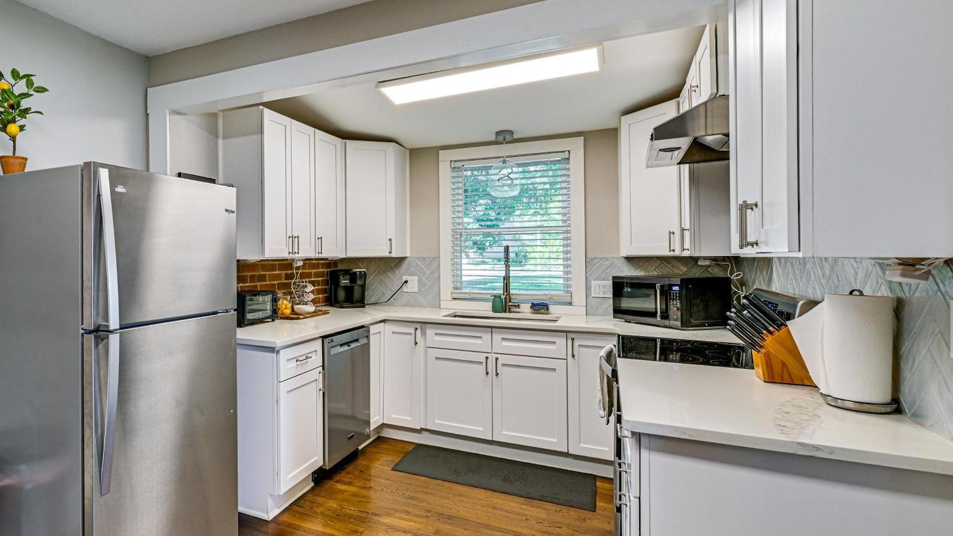 Prime Location Near Center Charlotte