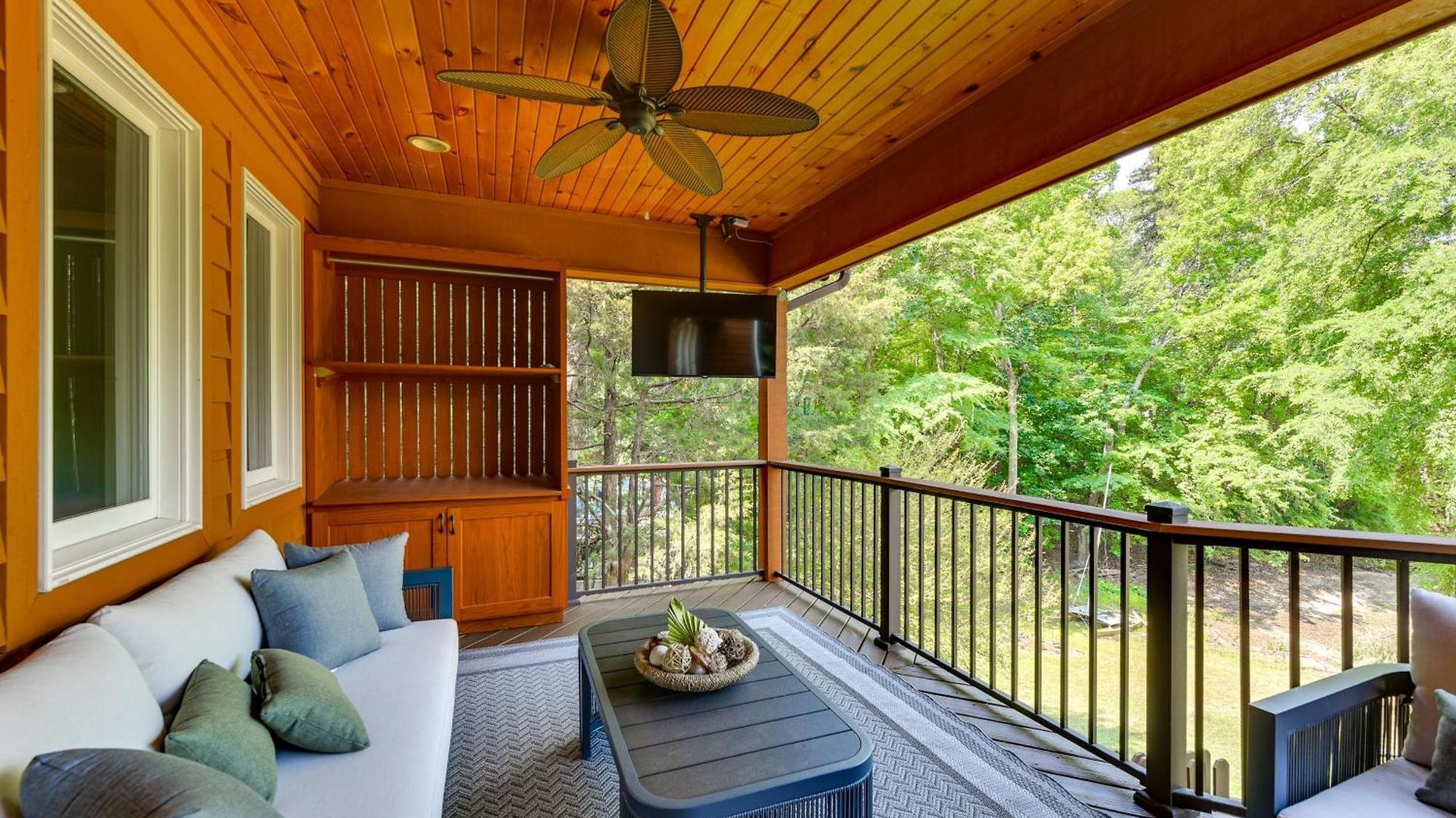 Hot Tub, Dock, Game Room! Stunning Wylie Charlotte