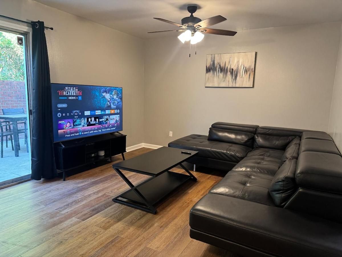 Villa 4 Bedroom Townhome - New 2026 *