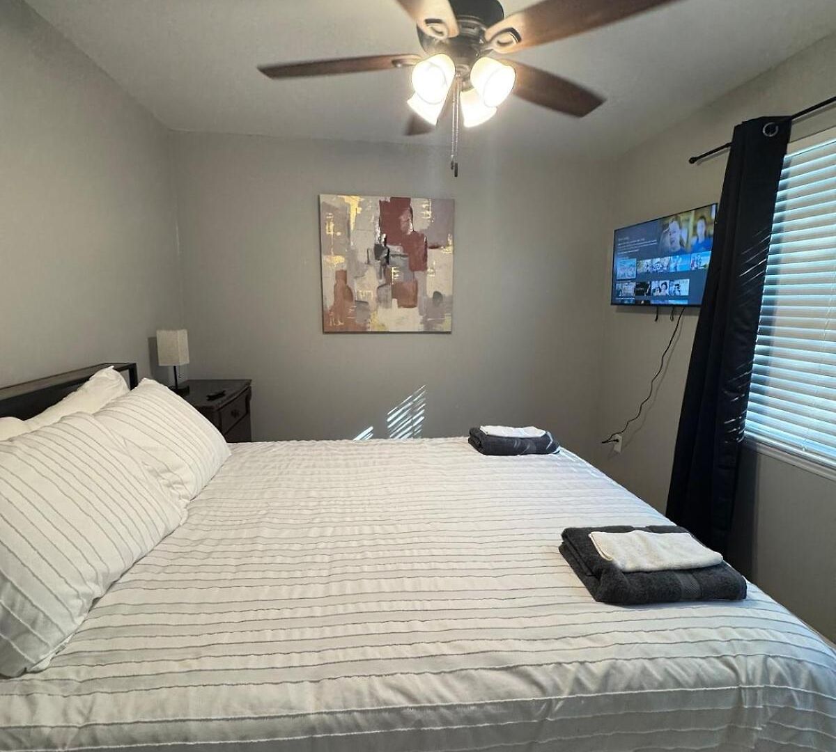 Villa 4 Bedroom Townhome - New 2026