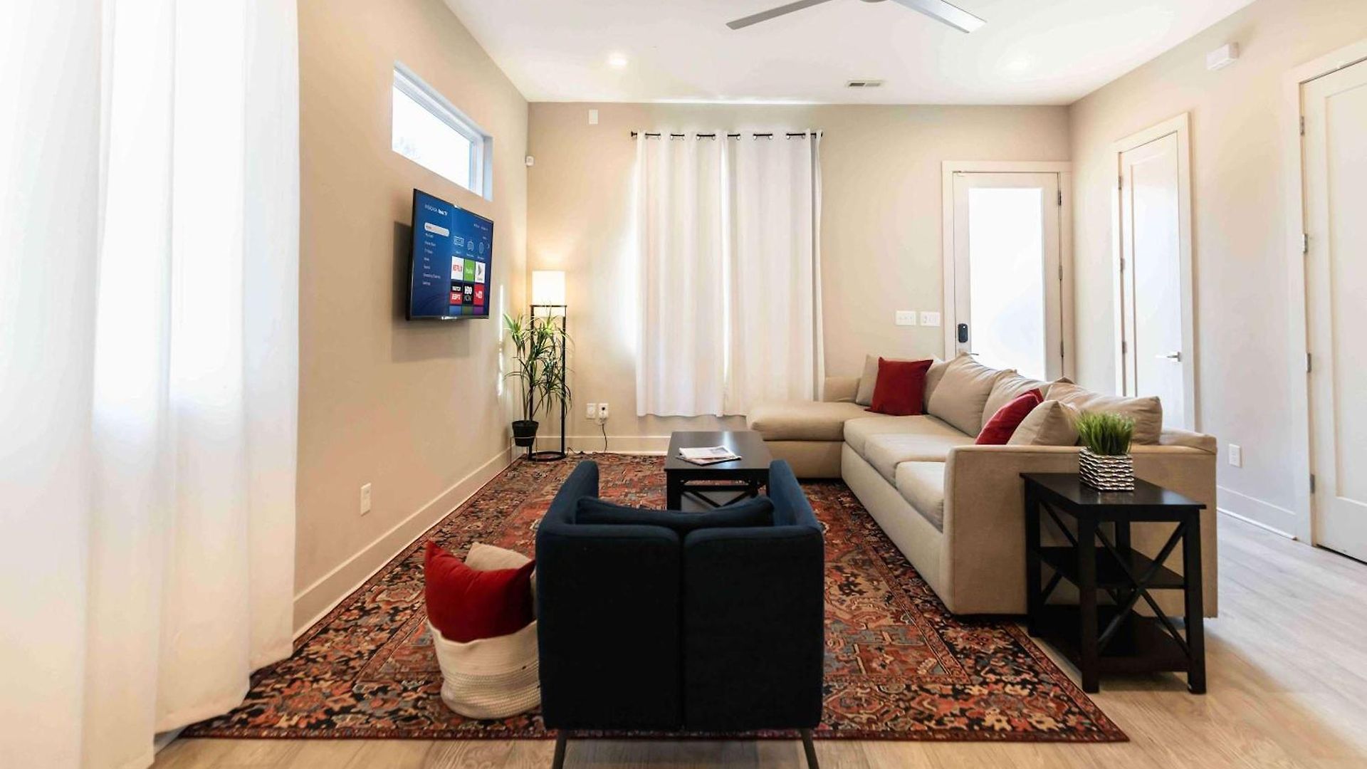 Family-friendly 4br W Bunk Beds & Outdoor Grill Holiday home *