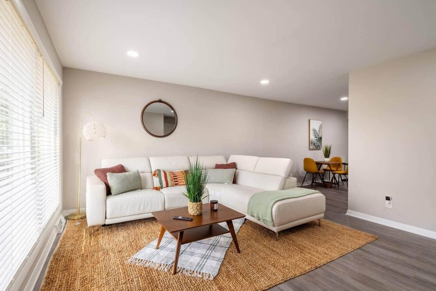 W/ Spacious Outdoor Space Holiday home