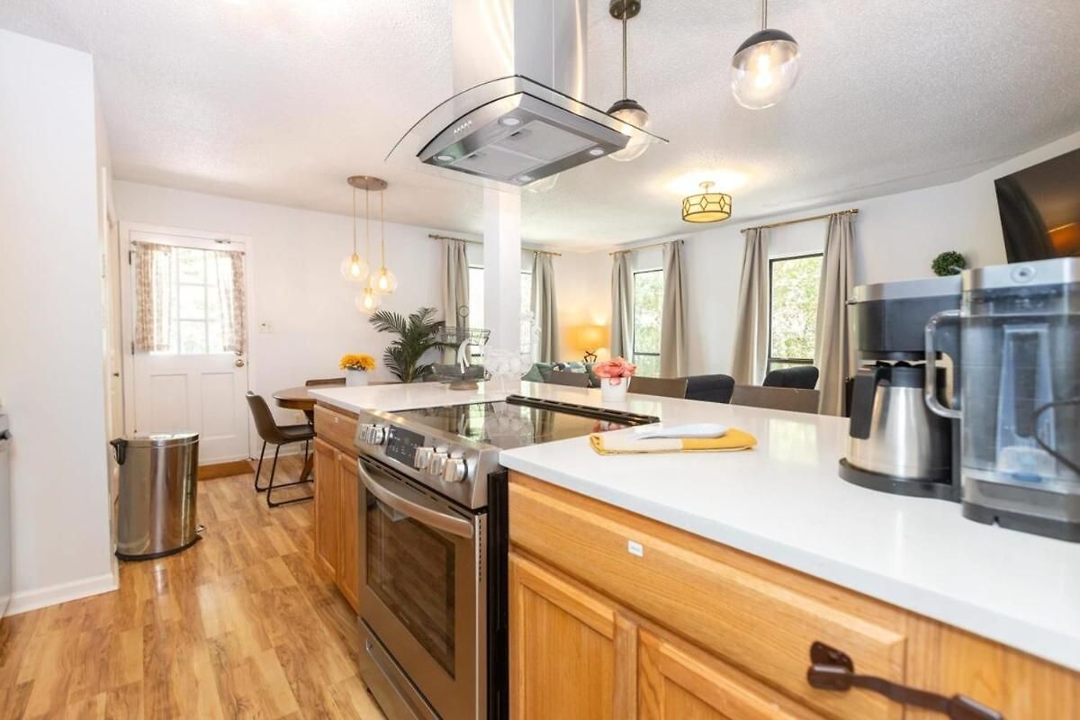 Holiday home Cozy Single-story Near Pineville Hospital, Games *