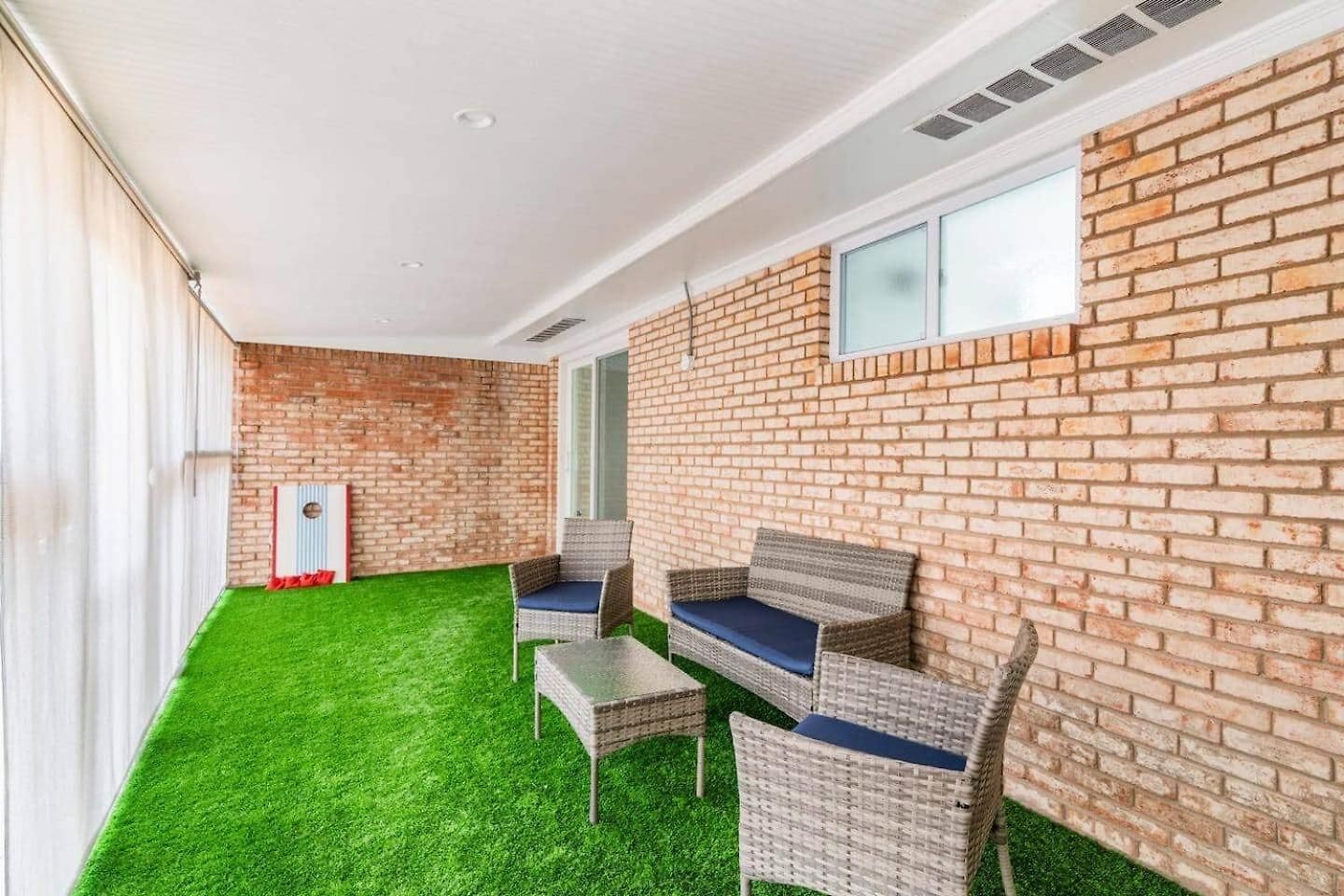 Escape W/ Spacious Yard Holiday home
